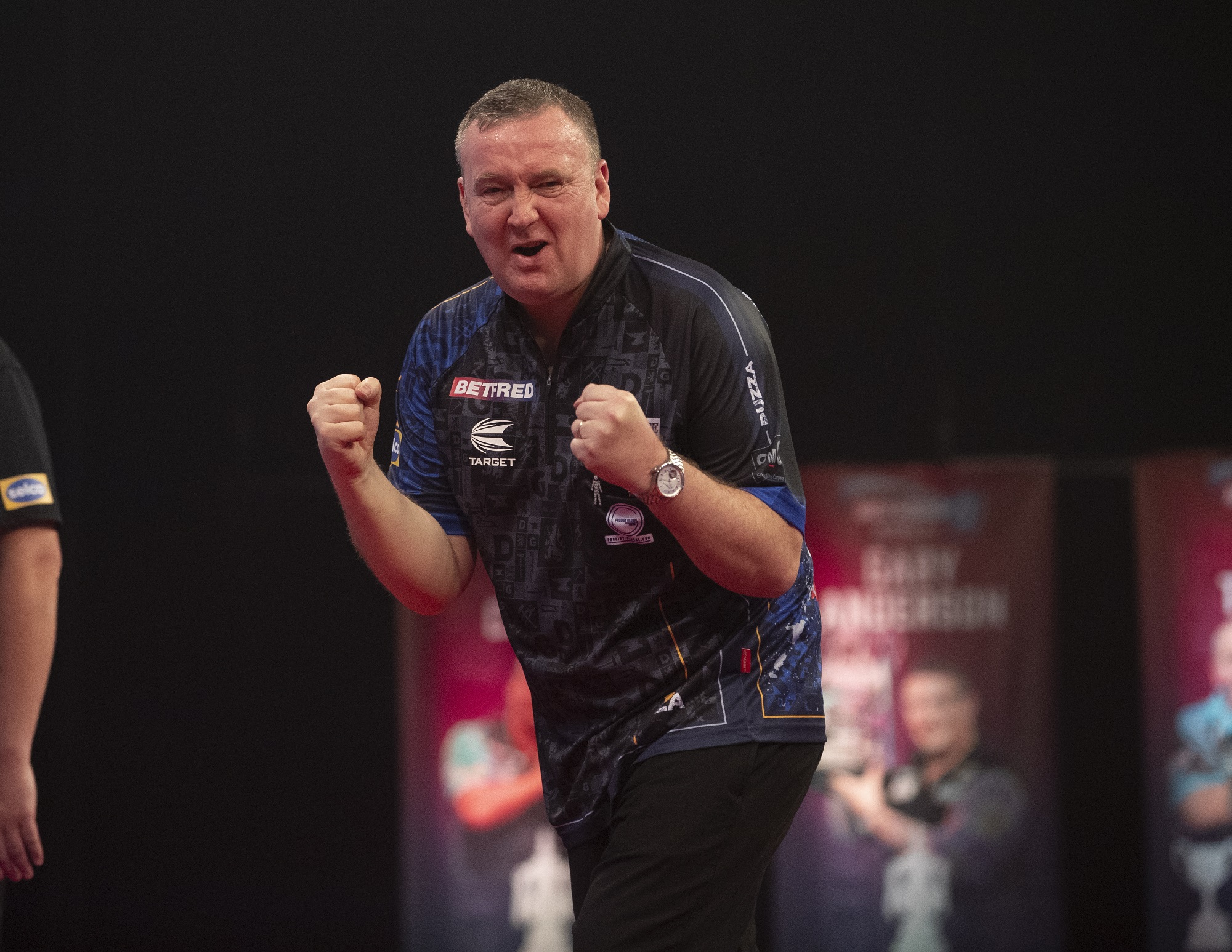 Dimitri and Duzza win on day seven of World Matchplay