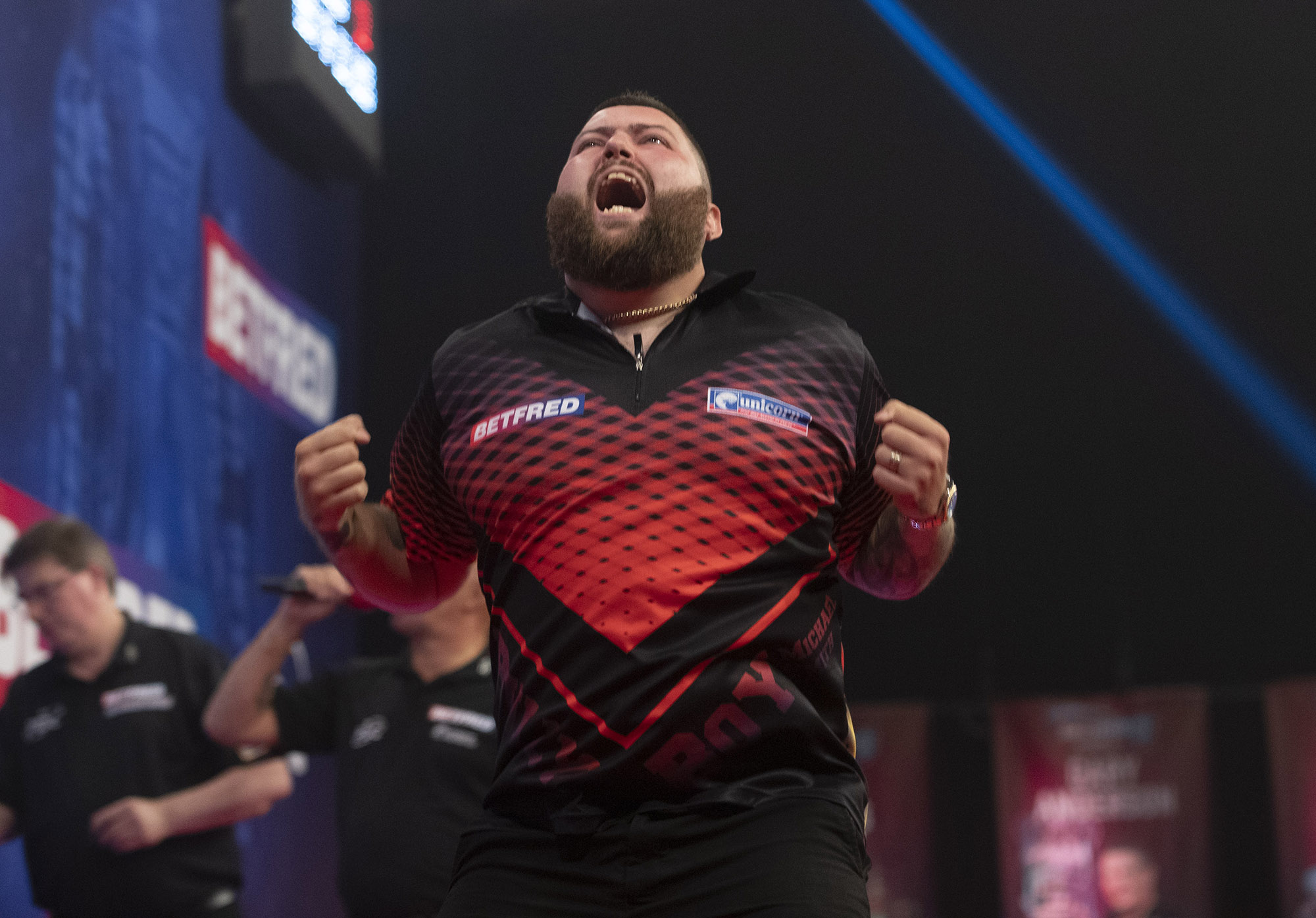 Anderson and Smith win on Day Six of World Matchplay