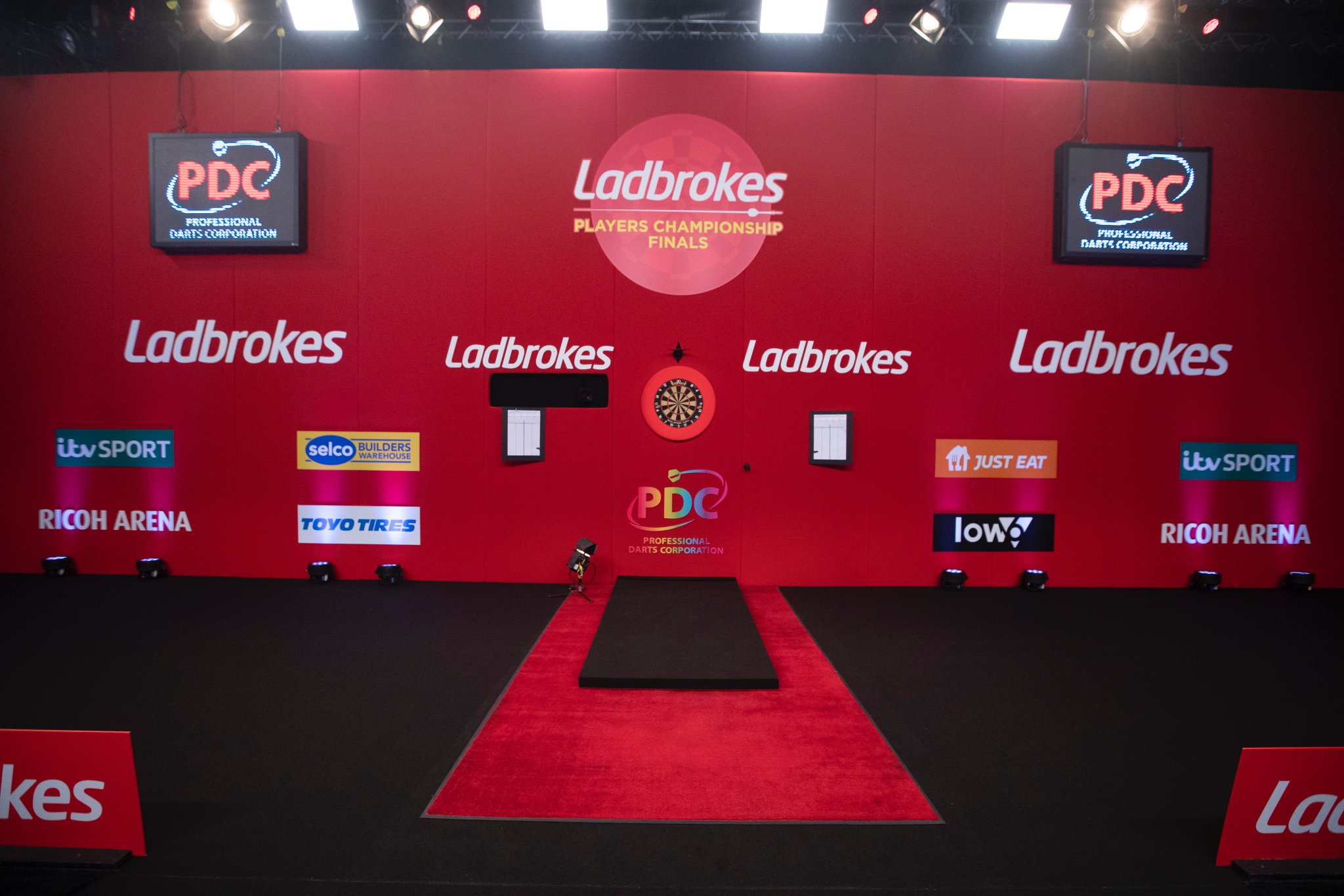 Ladbrokes Players Championship Finals: Day One Live Blog