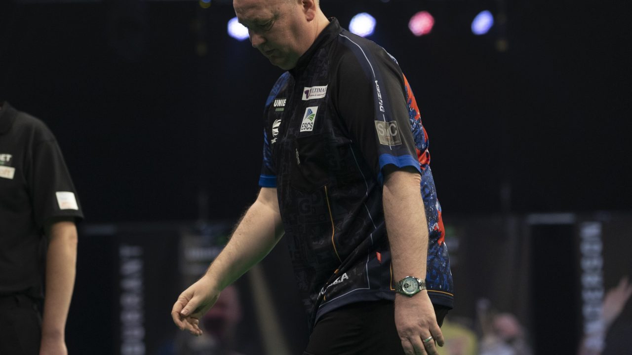 Durrant eliminated on night seven of Premier League Darts