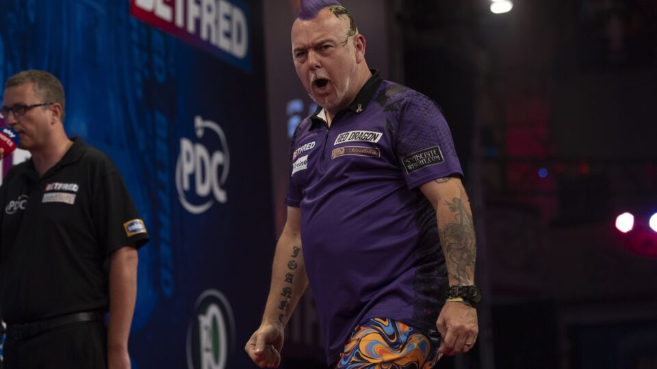 Wright cleans up on final day of PDC Super Series again
