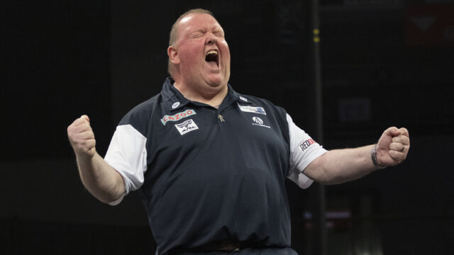 Henderson and Noppert head the invites for the World Series of Darts finals