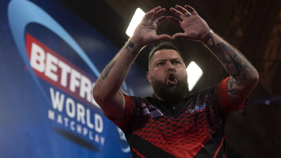 Michael Smith Victorious on the final day of the Super Series