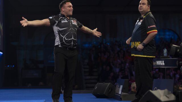 Price beats Huybrechts in a Classic on Day 10 of the PDC World Championships