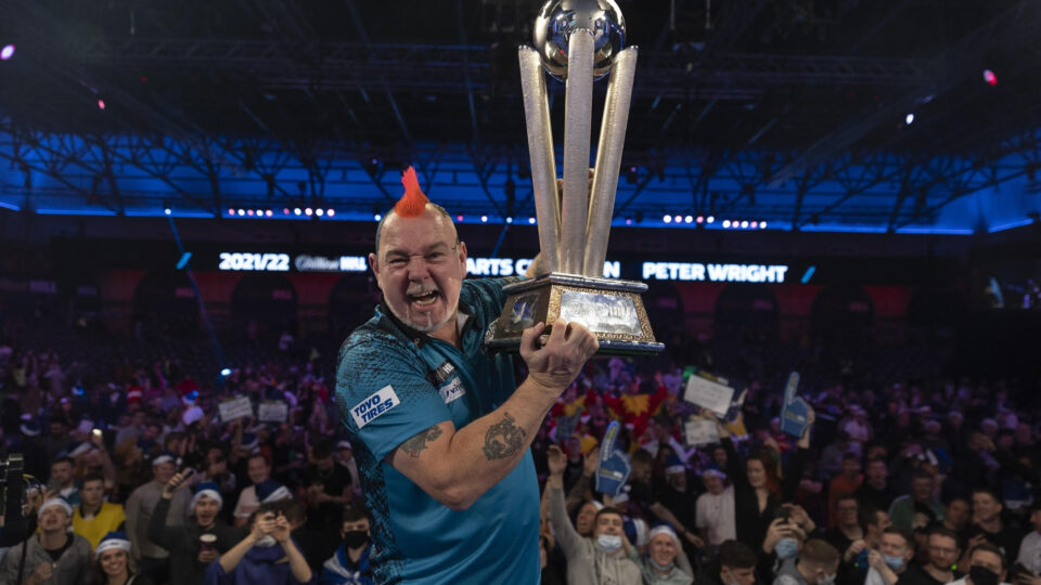 Peter Wright defeats Michael Smith to win PDC World Championship
