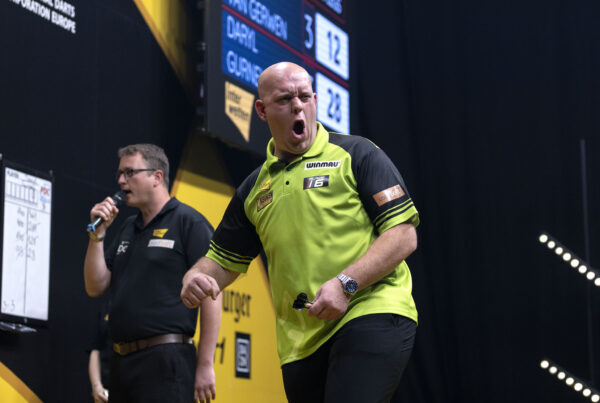 Van Gerwen dazzles but Wright dumped out on day 2 of the European Darts Open