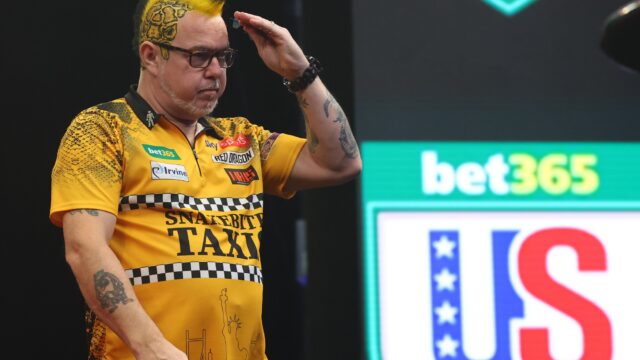 World Champion Peter Wright  with a warning after darts players recent health scares 