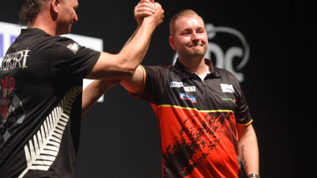 Dimitri van den Bergh hasn’t had any contact with Peter Wright since that frosty handshake at the World Matchplay  “hopefully he’s doing well but no message, no talk.”