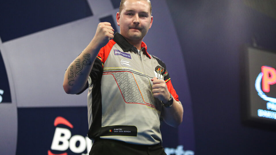 Dimitri van den Bergh looks ahead to his rematch with Peter Wright  “I’m not scared of anybody my darts do the talking.”