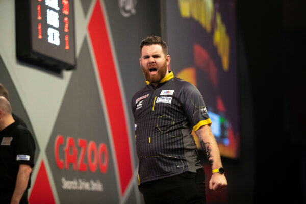 Scott Williams shines on World Championship debut and joins Aspinall and Heta in the Sunday winners circle at Ally Pally