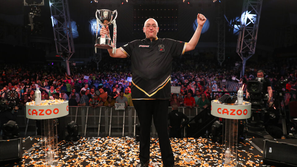 Gilding hits gold to win the 2023 PDC UK Open 
