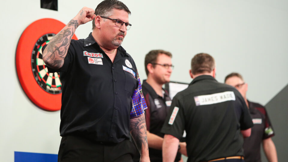 Anderson shines on Day one of the 2023 PDC UK Open 