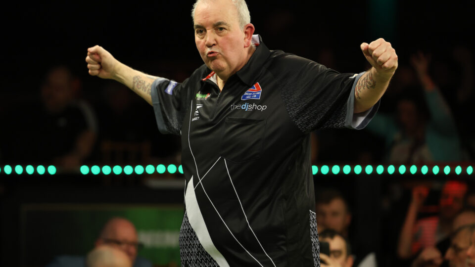 Phil Taylor to undergo hip surgery to extend his career