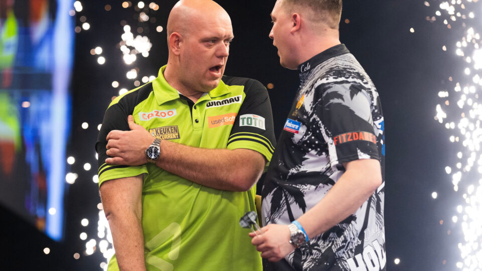 Van Gerwen confirms he will play at the O2 for the Premier League playoffs