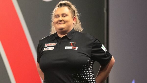 Sherrock and Ashton in an epic opening round tie at the 2023 PDC Women