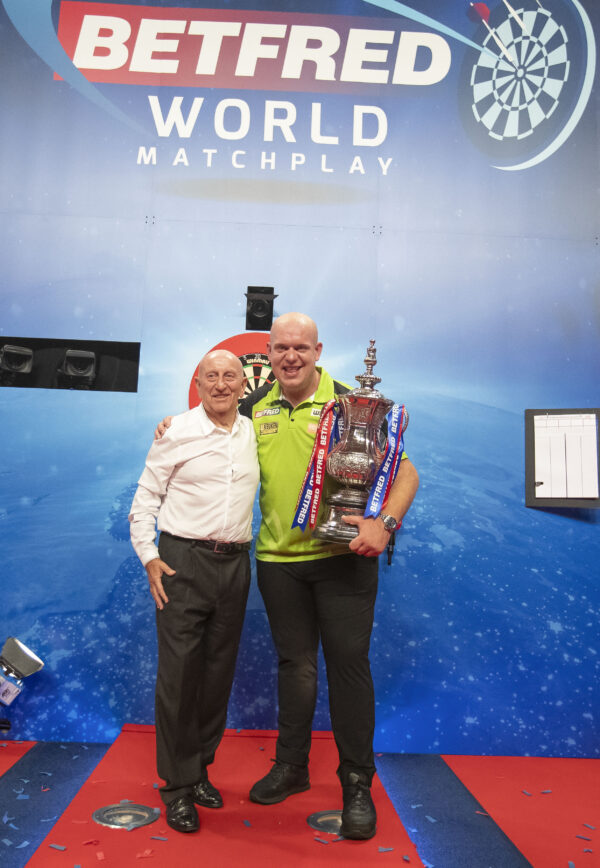 Betfred to support Macmillan Cancer again for the 2023 World Matchplay 