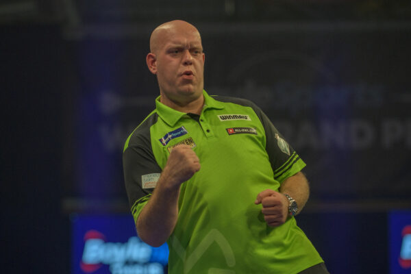 Van Gerwen fires a message to anyone who thinks of taking his World Grand Prix crown "It’s not going to happen. I