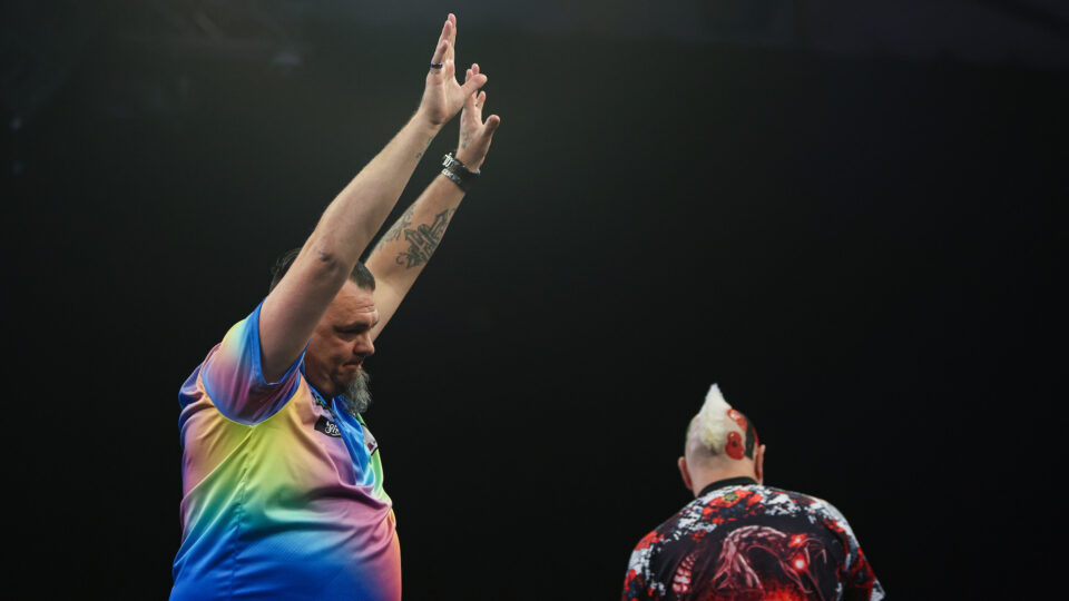Brilliant Buntz stuns Peter Wright on the opening day of the Grand Slam