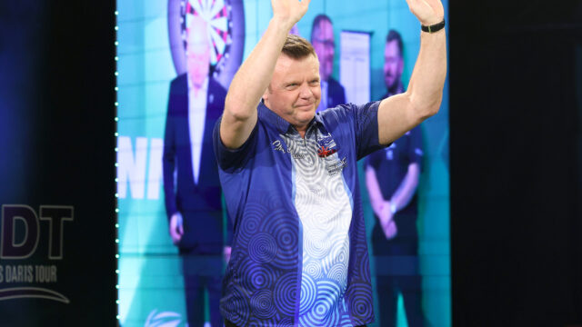 Chris Mason opens up about playing competitive darts again “It’s such a horrible game, we all love it but wow it hurts you.”