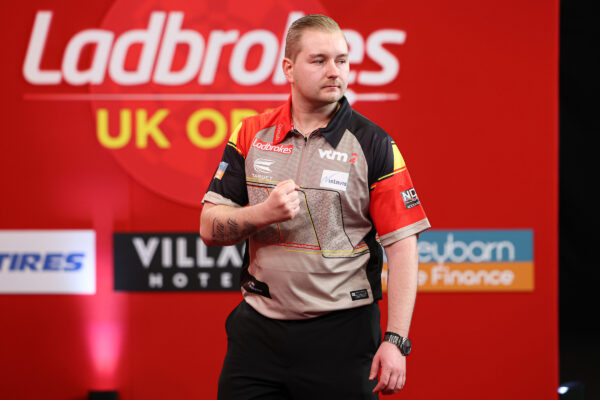 Dimitri van den Bergh vows to continue playing the same after UK Open criticism "I understand that the crowd was turning on me, but I was telling myself it