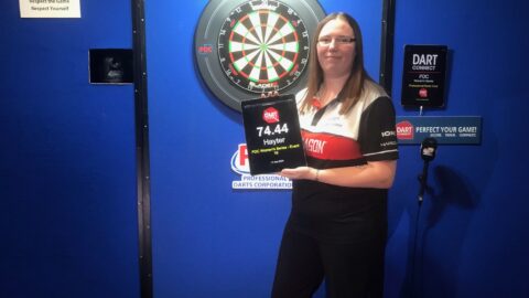 Greaves and Hayter win PDC Women’s Series Events 9 and 10