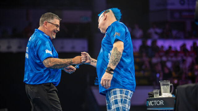 Anderson and Wright compare England darts to the England football side “It’s the same as the football isn’t it, it’s always about England and that never comes good,”