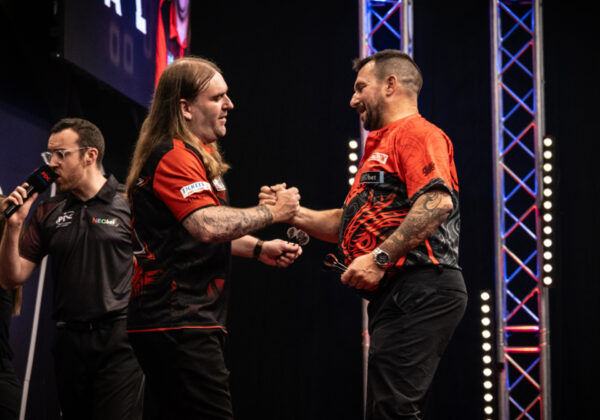 Dobey shines on day two at the German Darts Championship Dobey shines on day two at the German Darts Championship