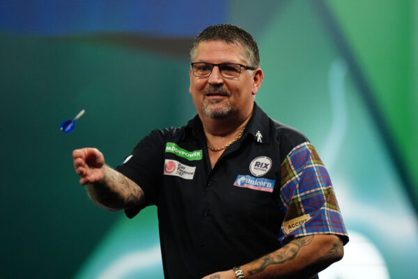 Glory for Anderson after two months away from the PDC Glory for Anderson after two months away from the PDC