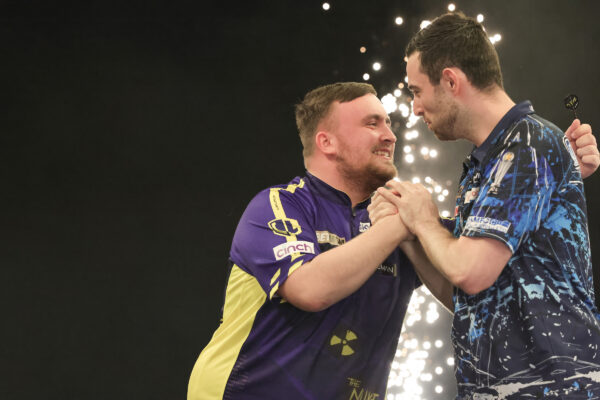  Luke Humphries and Luke Littler Honoured with MBE in 2025 King