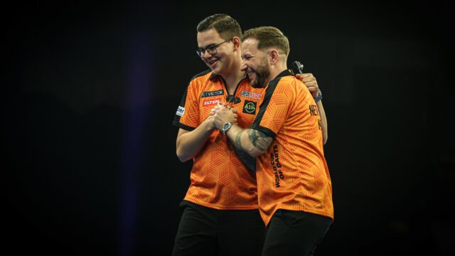 The Netherlands dominate on day one of the World Cup of Darts
