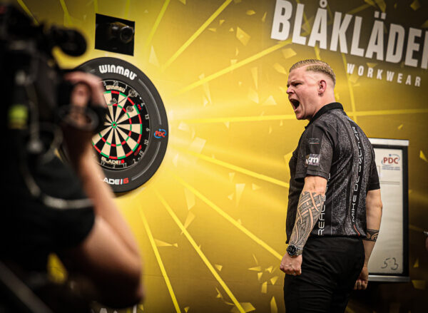Belgian Stars Light Up Opening Day of Flanders Darts Trophy