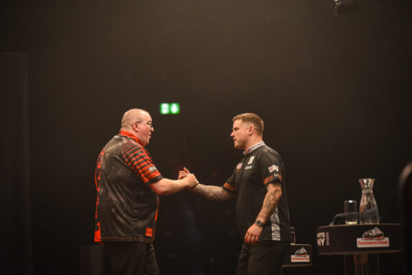 Bunting Secures Swiss Darts Trophy Title with Dominant Final Display Bunting Secures Swiss Darts Trophy Title with Dominant Final Display