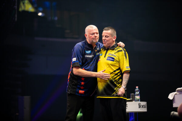 Van Barneveld Turns Back the Clock in Budapest with a stunning performance