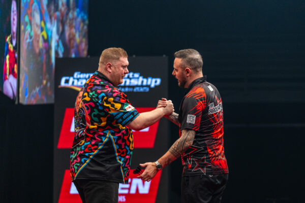 Dutch delight in Hildesheim with five Dutch progressing as Nathan Aspinall books his place in the second round
