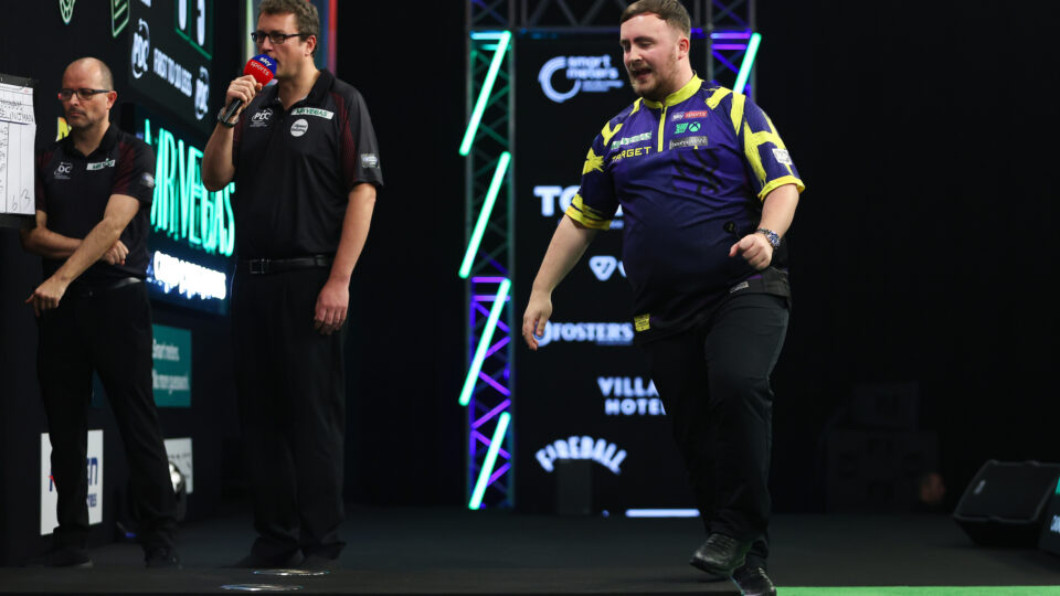 Luke Littler cruises into the quarter-final, as Rock, Wenig and Noppert win thrillers