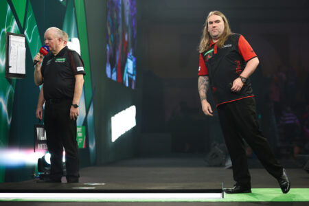 Ryan Searle in action at the World Darts Championship