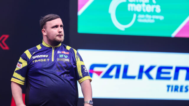 Littler eases into Winmau World Masters quarter finals as Humphries hits nine darter