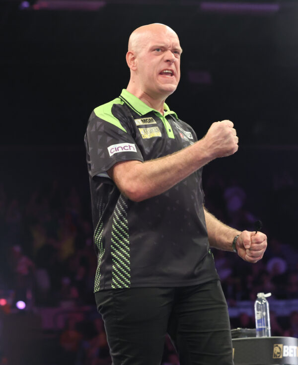 Michael Van Gerwen rolled back the years to remind everyone he