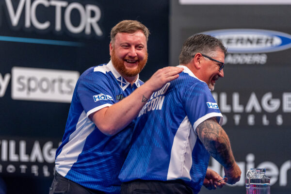 Littler And Humphries Lead England To World Cup Glory With Dominant Frankfurt Triumph Littler And Humphries Lead England To World Cup Glory With Dominant Frankfurt Triumph