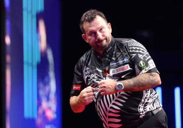 Jonny Clayton wins in Auckland sealing victory at the New Zealand Darts Masters