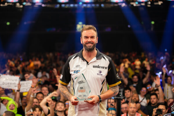 Ross Smith Storms To Second European Tour Title at the Hungarian Darts Trophy Ross Smith Storms To Second European Tour Title at the Hungarian Darts Trophy