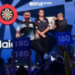 Price wins thriller as Humphries eases into World Grand Prix semi finals