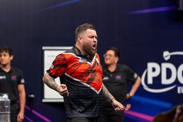 Luke Humphries and Jonny Clayton Star On Day Two At The Swiss Darts Trophy Luke Humphries and Jonny Clayton Star On Day Two At The Swiss Darts Trophy