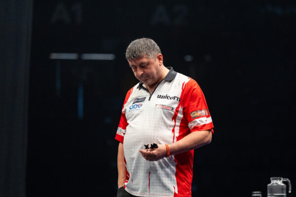 Ross Smith Blasts Mensur Suljovic as an “Absolute Helmet” After Basel Controversy